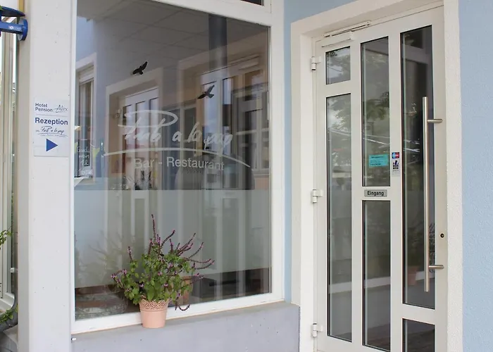 Ξενοδοχείο Alex *